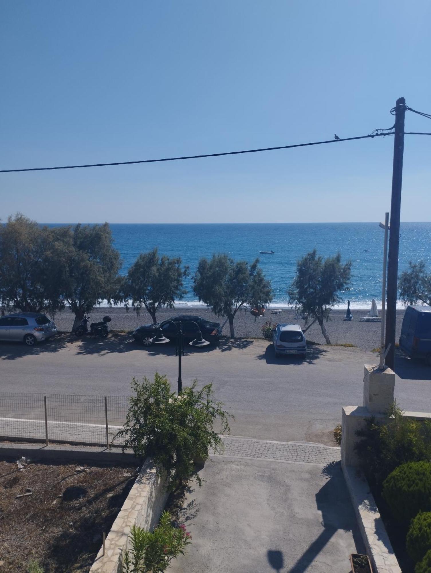 Eirini Apts On The Beach Psari Forada Habitación foto
